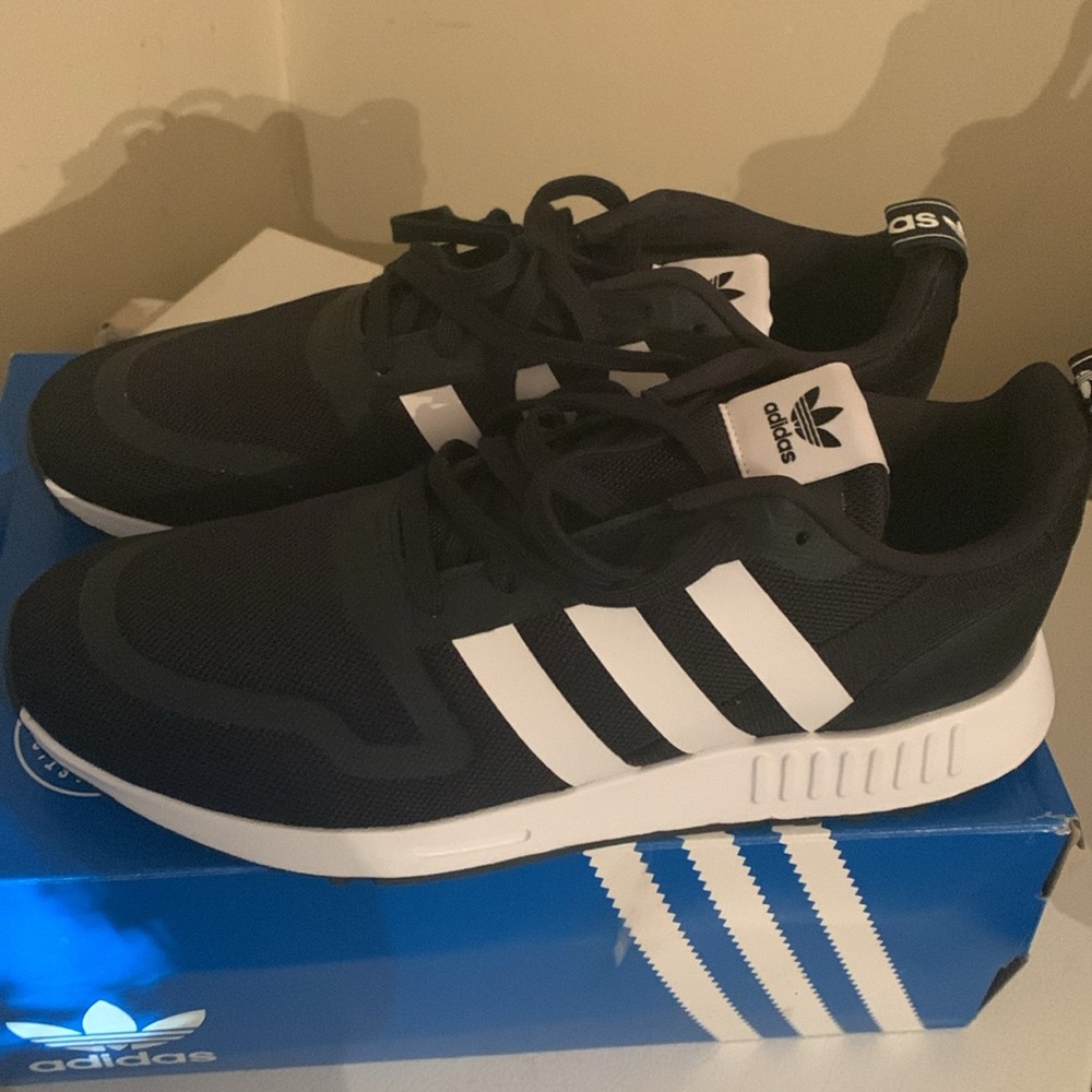 Adidas MULTIX - Picture 2 of 3